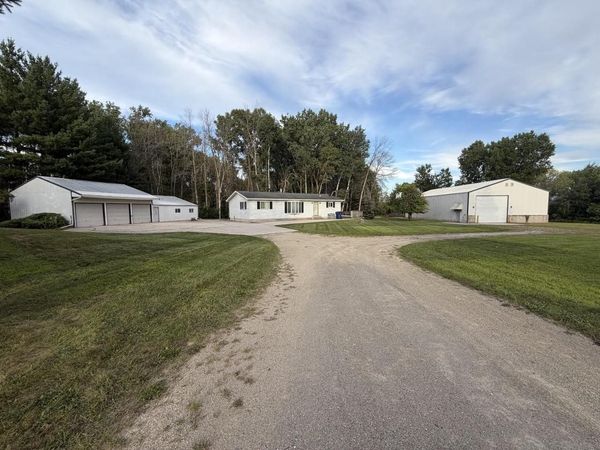 11990 VELP AVENUE, Green Bay, WI 54313