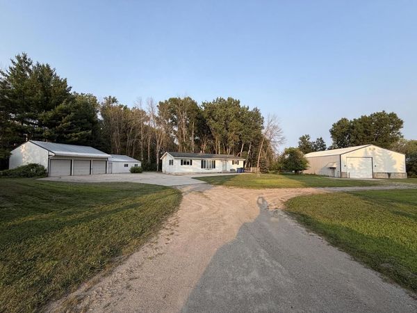 11990 VELP AVENUE, Green Bay, WI 54313