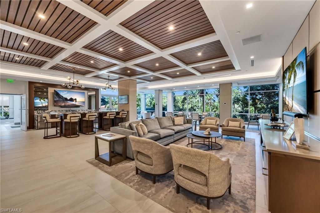 6585 Nicholas Blvd , Unit 1702, Naples, FL 34108 Photo