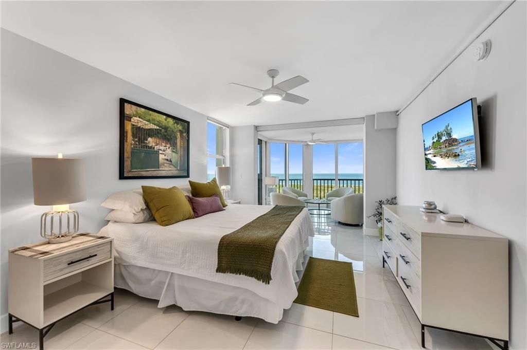 6585 Nicholas Blvd , Unit 1702, Naples, FL 34108 Photo