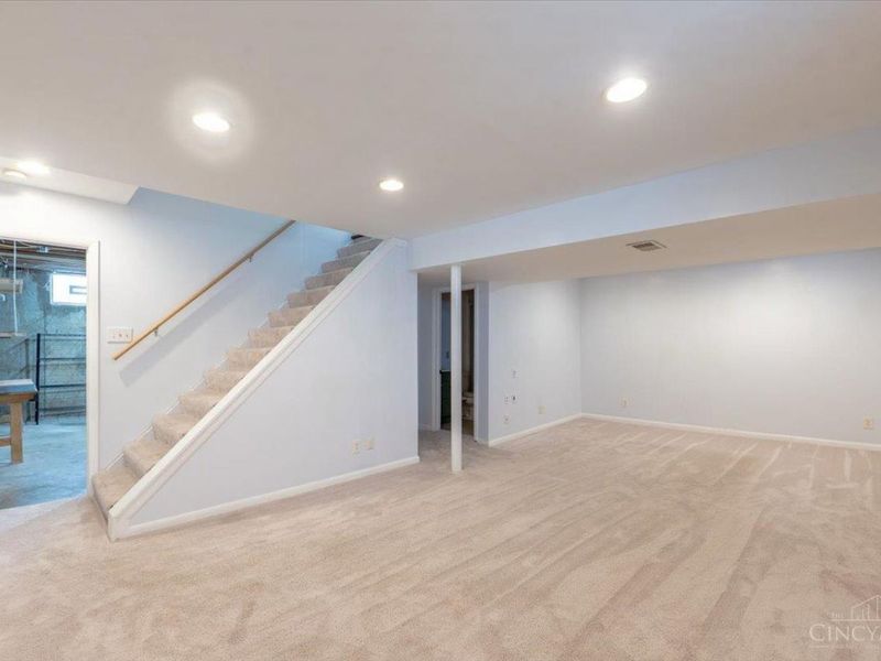 1691 Sanborn Drive, Reading, OH 45215 Photo 26