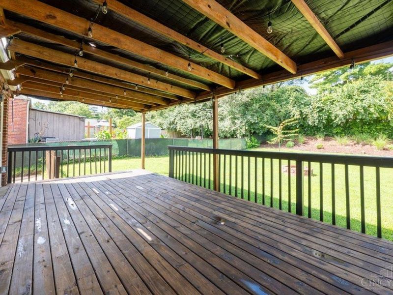 1691 Sanborn Drive, Reading, OH 45215 Photo 32