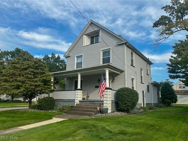 78 Helen Avenue , Niles, OH 44446