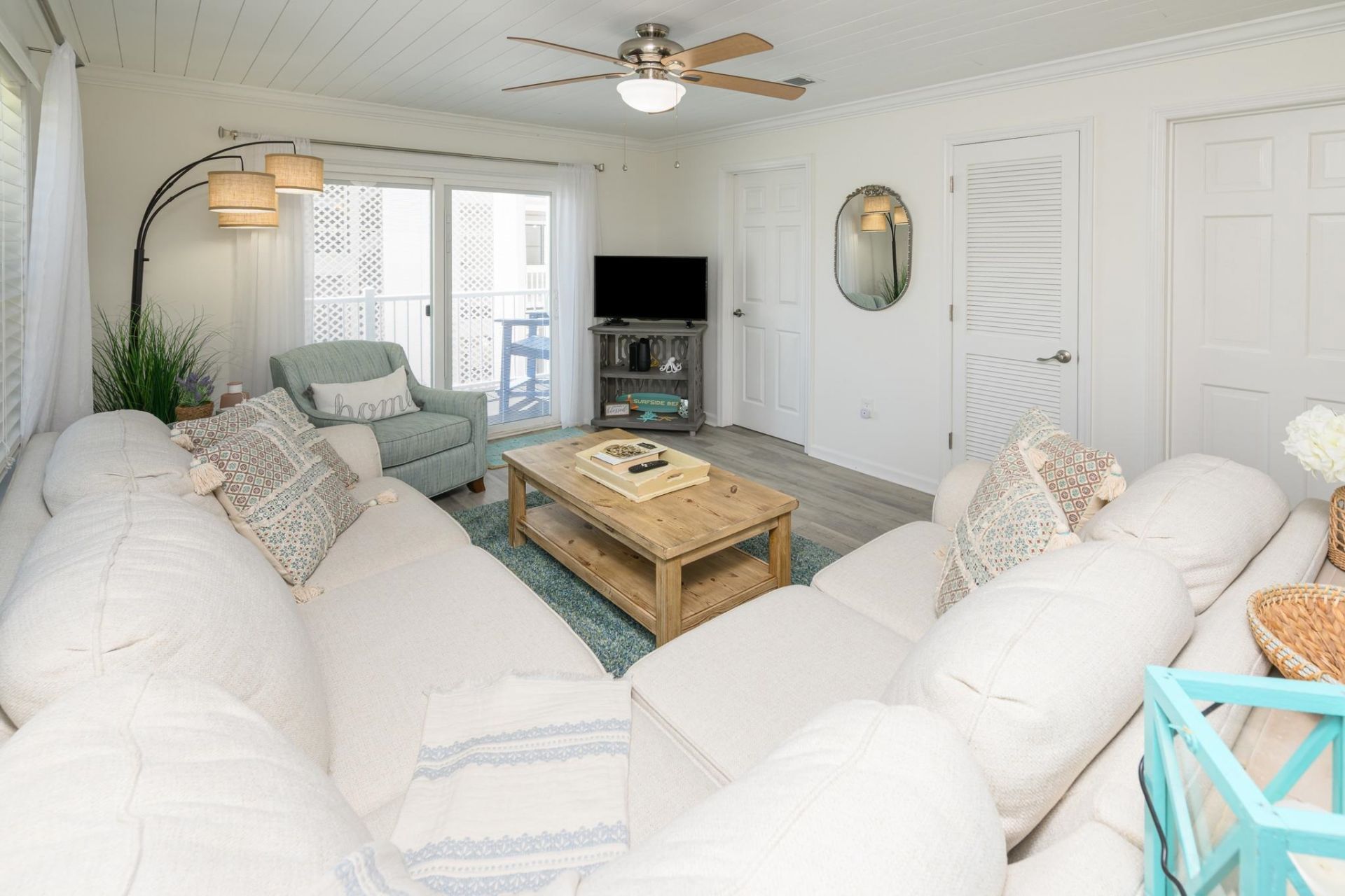 1509 N Waccamaw Dr. Photo 12