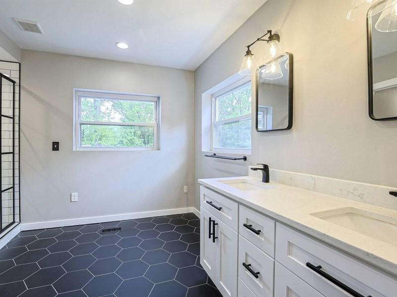 1067 Lawton Road, Covington, KY 41011 Photo 27