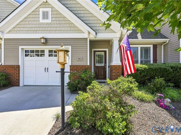 641 Abbey Village Circle, Midlothian, VA 23114