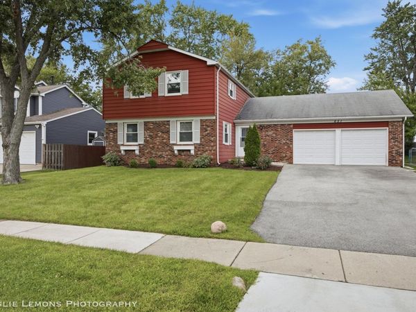 651 WOODHOLLOW Lane, Buffalo Grove, IL 60089