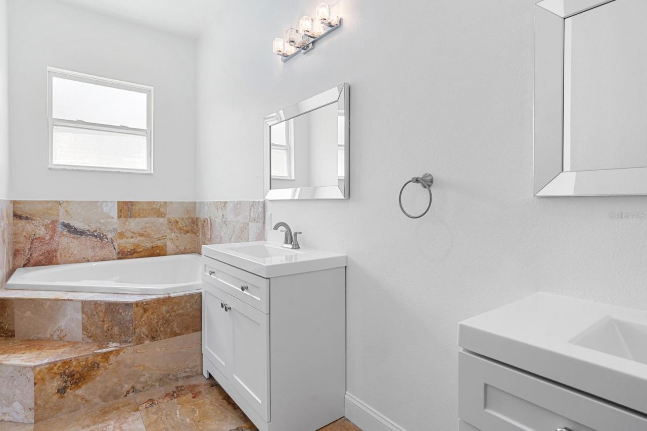 11250 Mcmullen Road, Riverview, FL 33569 Photo