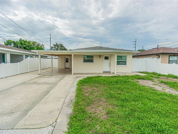 3320 W LEROY STREET , TAMPA, FL 33607