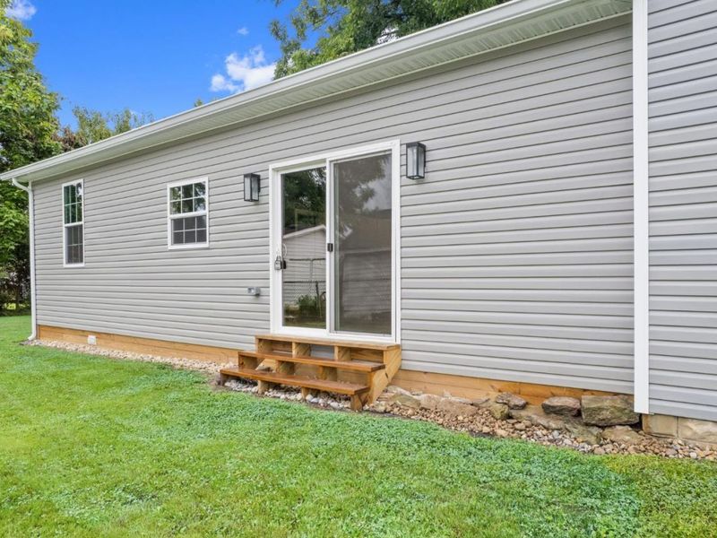 300 Blair Avenue, Pleasant Township, OH 45121 Photo 6