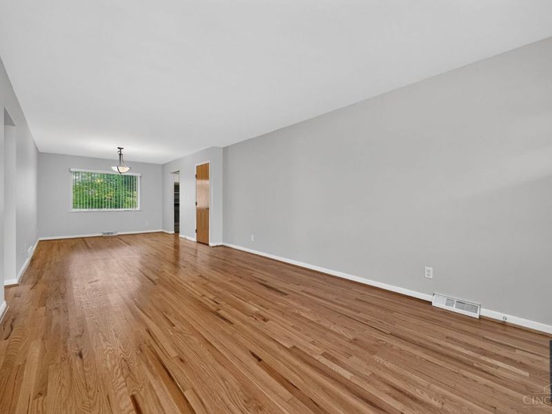 5341 Carefree Court, Delhi Township, OH 45238 Photo 4