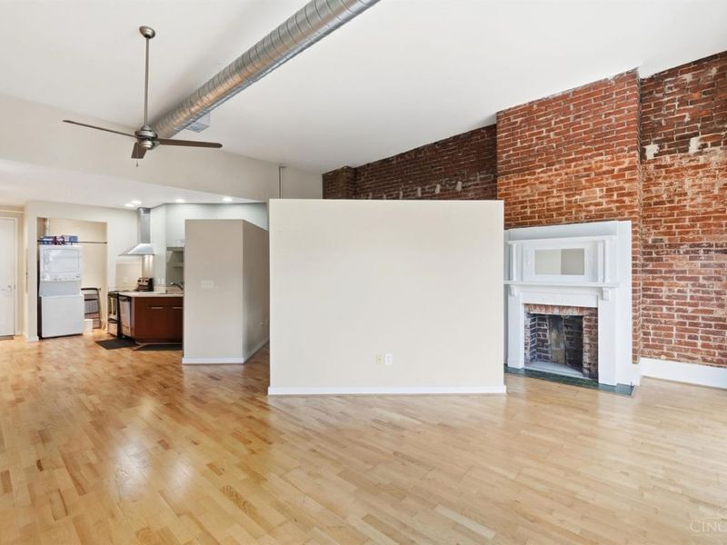 1213 Vine Street, Unit H, Cincinnati, OH 45202 Photo 17