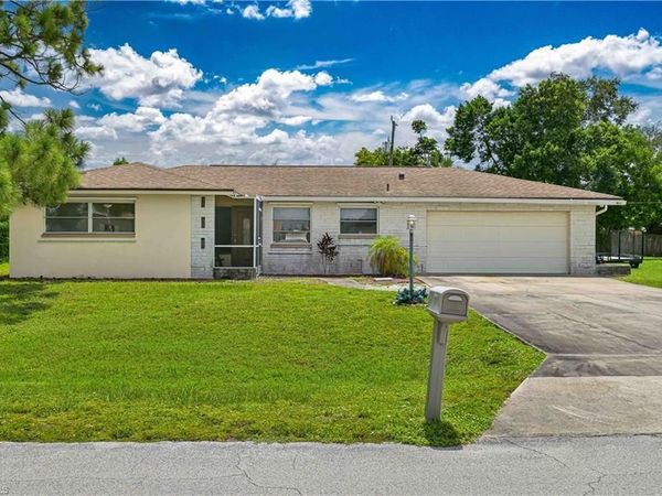 1514 SE 43rd ST, CAPE CORAL, FL 33904