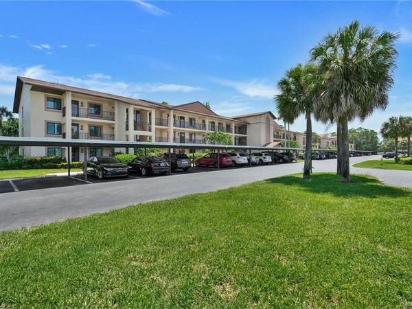 7340 Saint Ives WAY, Unit 3102, NAPLES, FL 34104