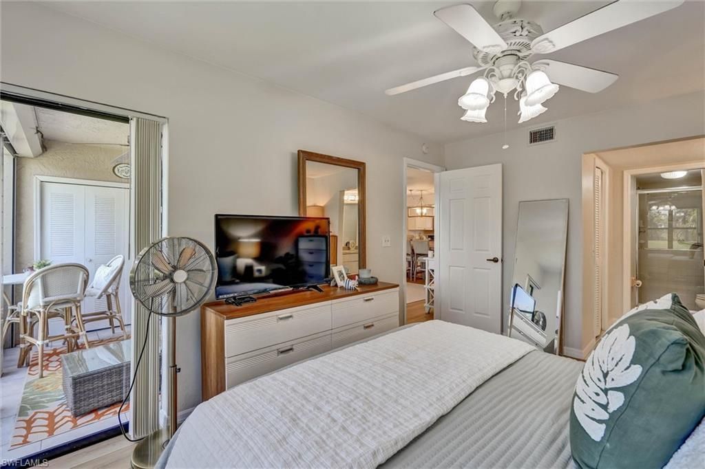 7340 Saint Ives Way, Unit 3102, Naples, FL 34104 Photo