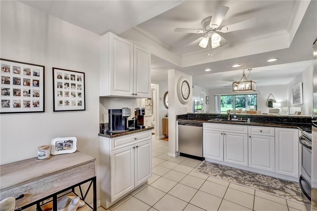 7340 Saint Ives Way, Unit 3102, Naples, FL 34104 Photo