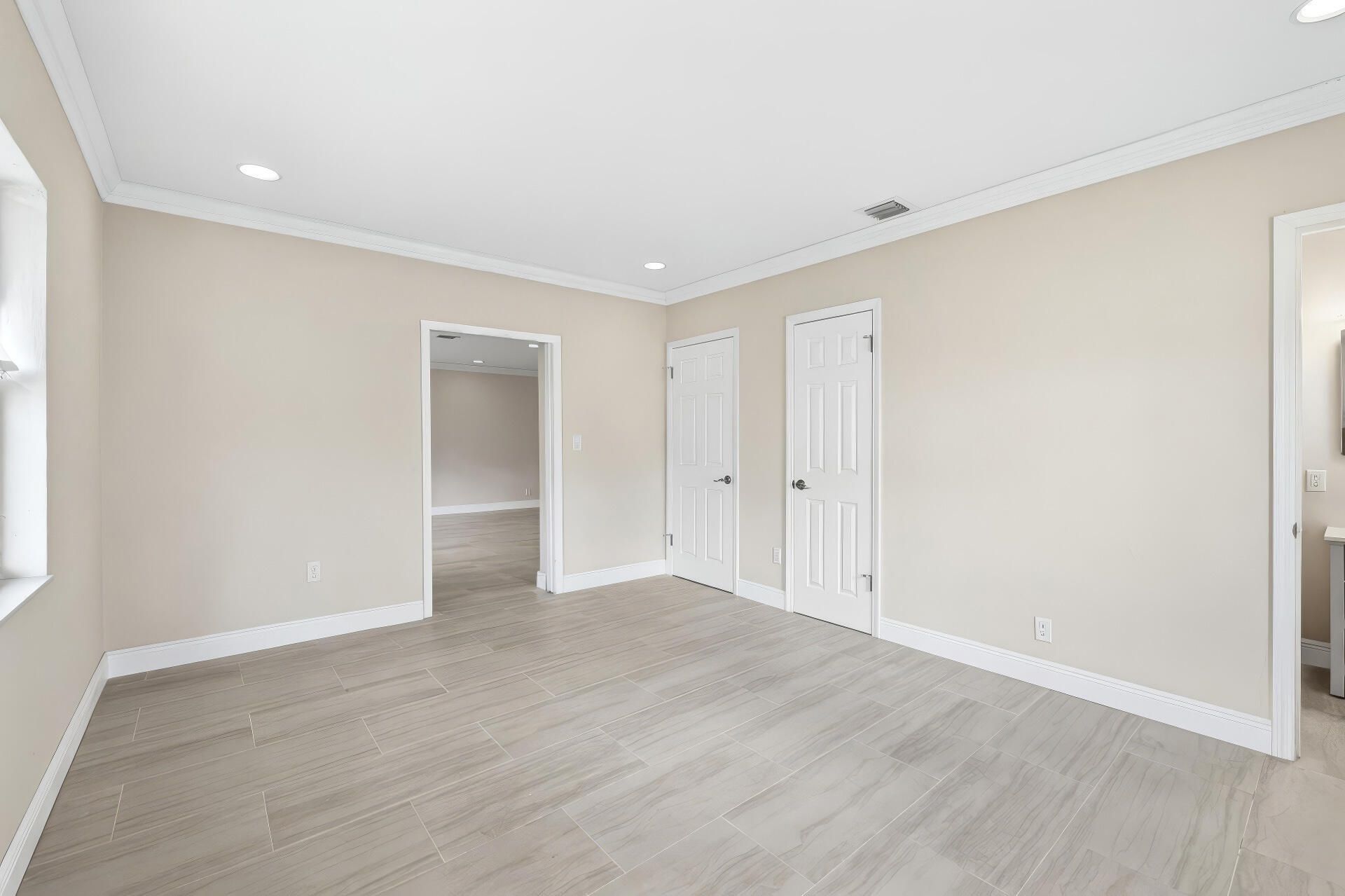 2000 NE 17th Court, Unit 1-2, Fort Lauderdale, FL 33305 Photo