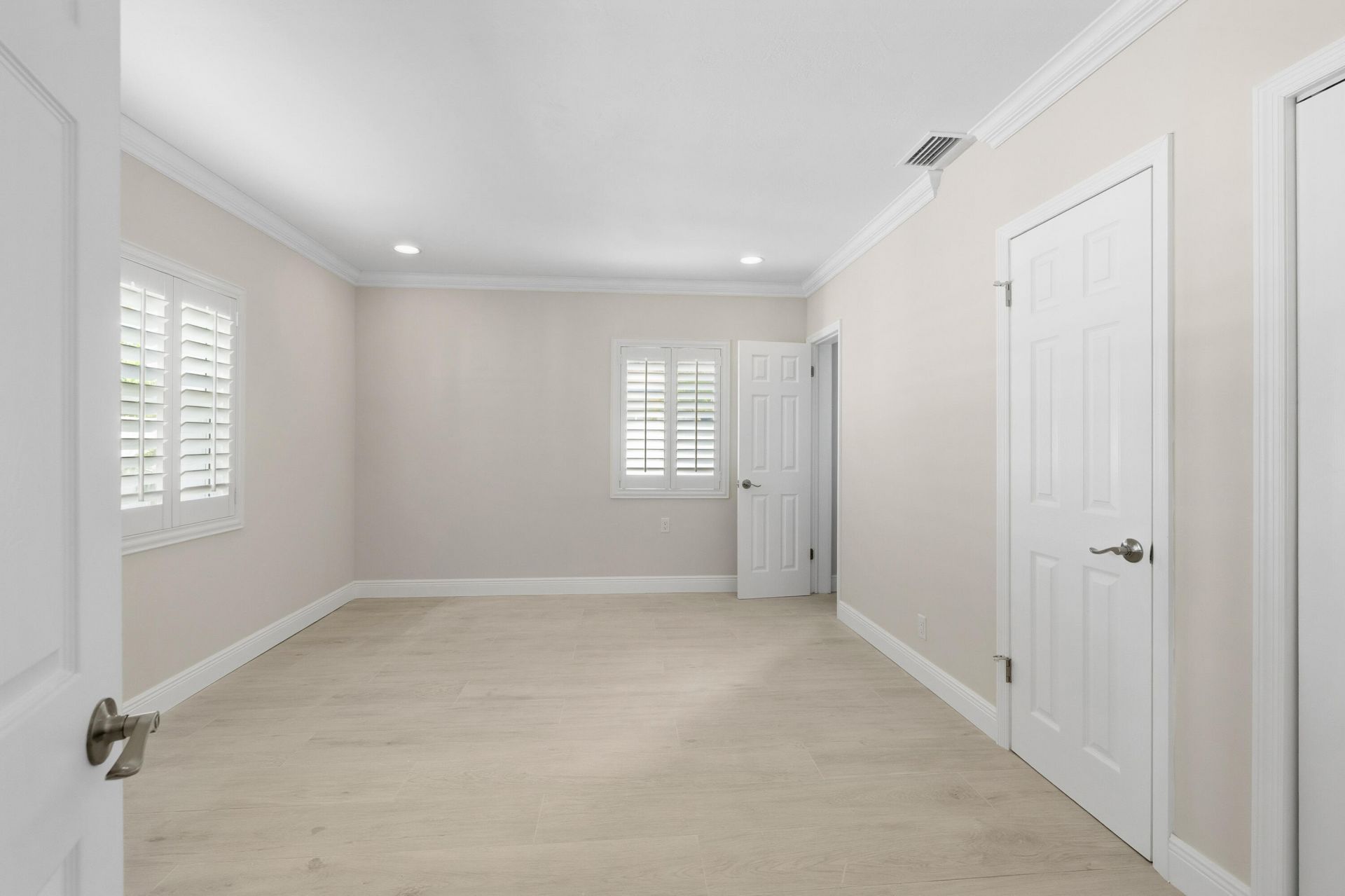 2000 NE 17th Court, Unit 1-2, Fort Lauderdale, FL 33305 Photo