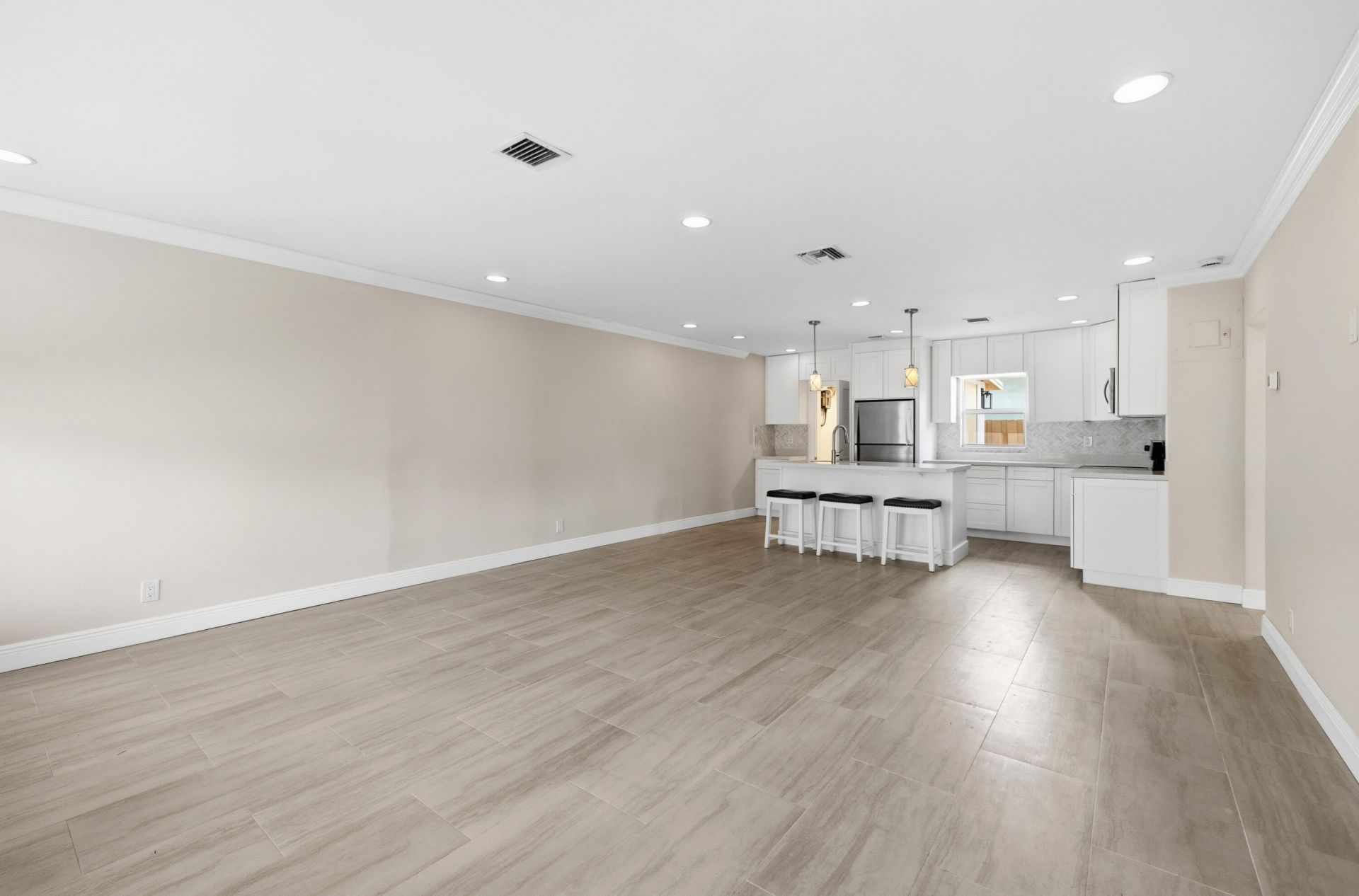 2000 NE 17th Court, Unit 1-2, Fort Lauderdale, FL 33305 Photo