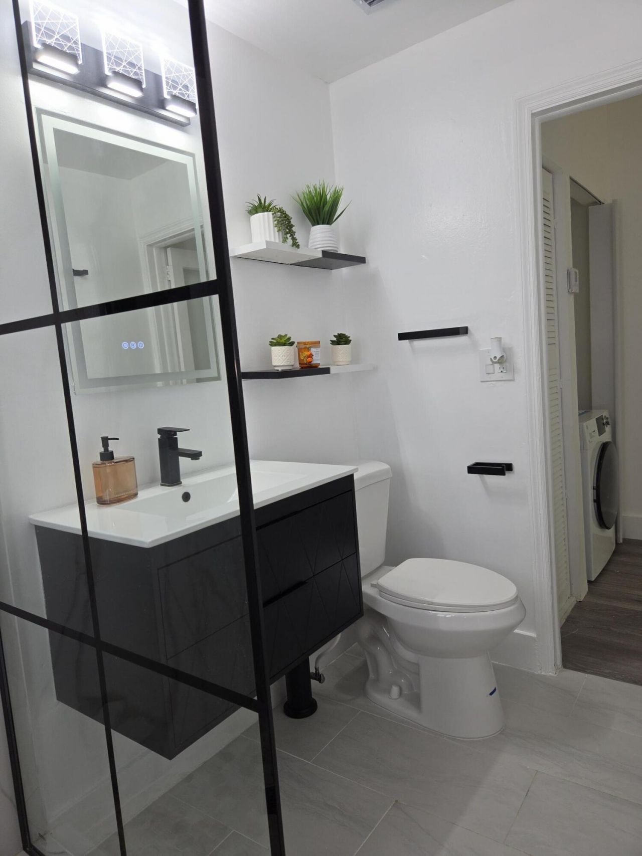 2131 Calais Drive, Unit 7, Miami Beach, FL 33141 Photo