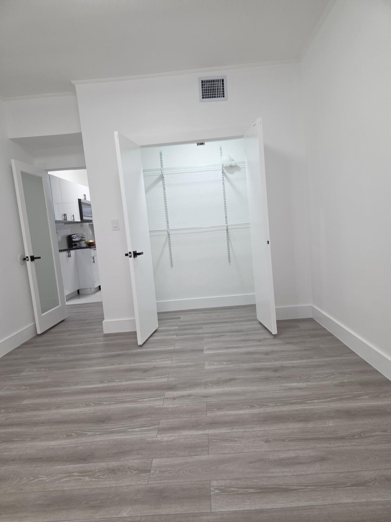 2131 Calais Drive, Unit 7, Miami Beach, FL 33141 Photo