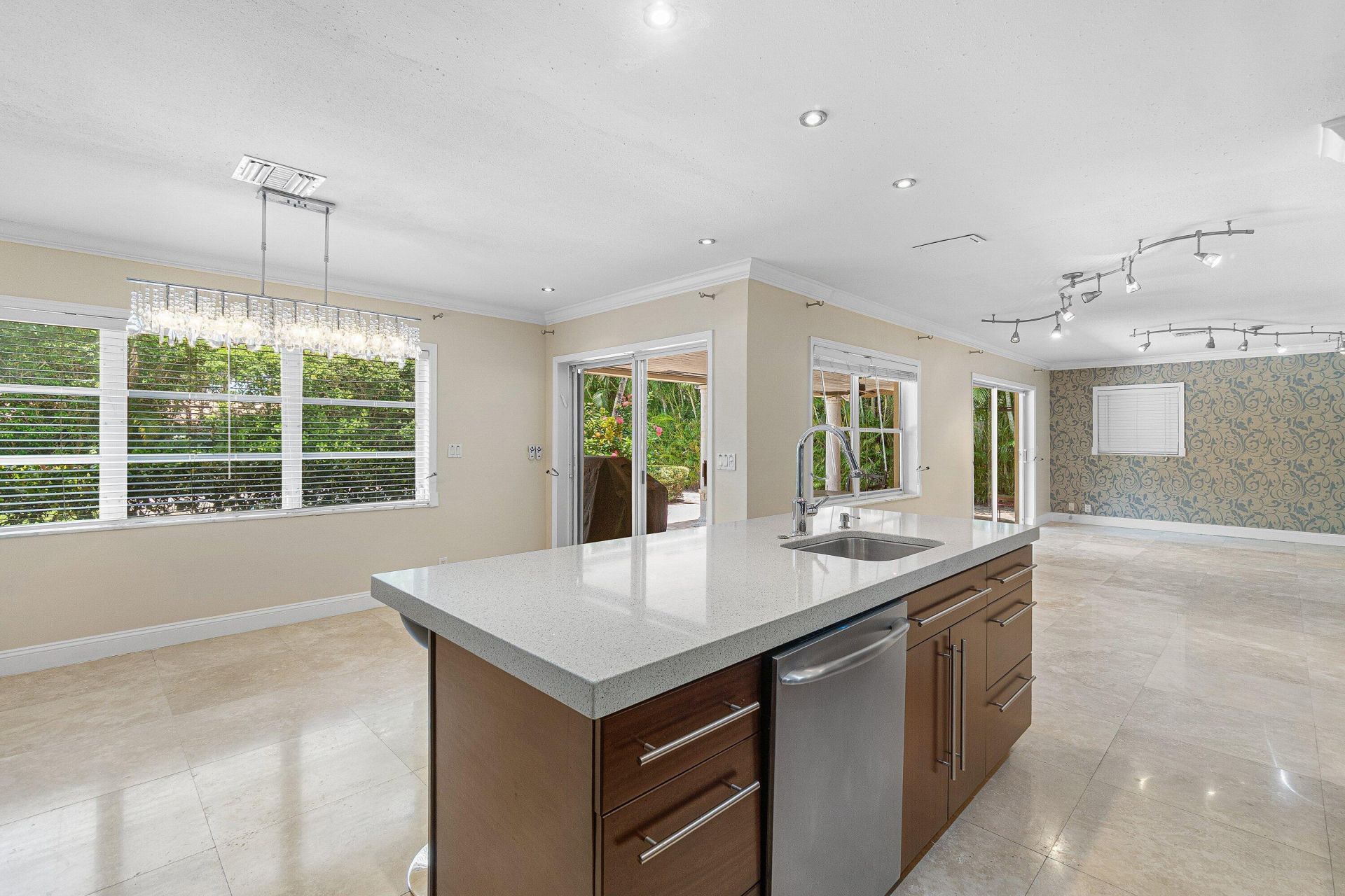 317 NE 2nd Street, Boca Raton, FL 33432 Photo