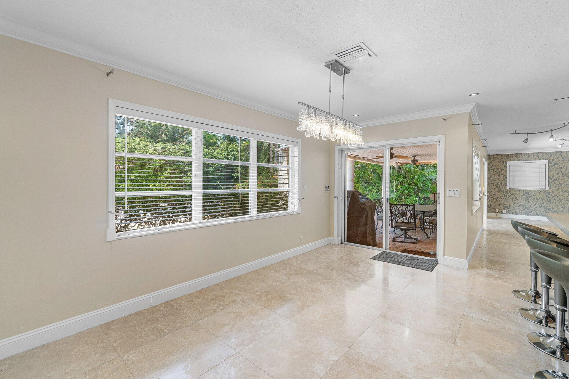 317 NE 2nd Street, Boca Raton, FL 33432 Photo