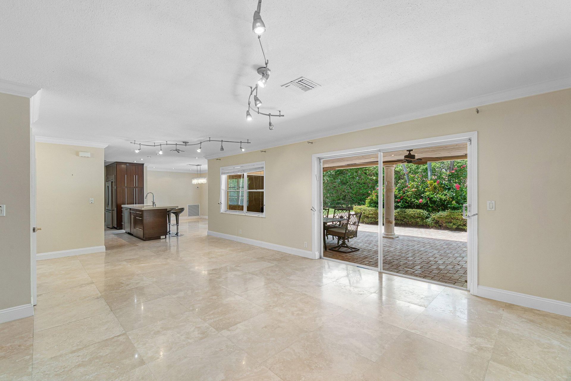317 NE 2nd Street, Boca Raton, FL 33432 Photo