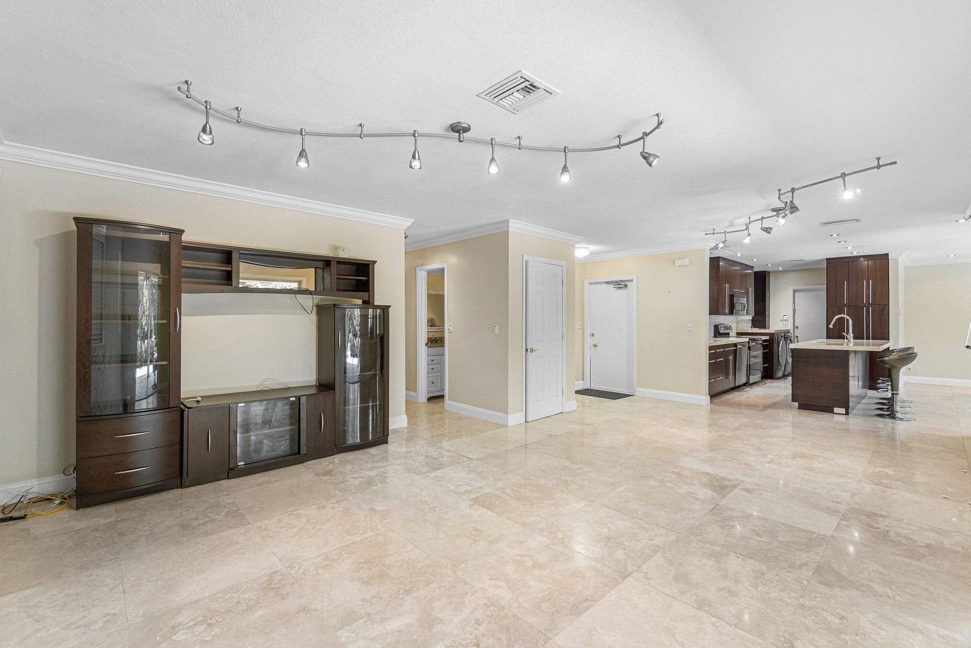 317 NE 2nd Street, Boca Raton, FL 33432 Photo