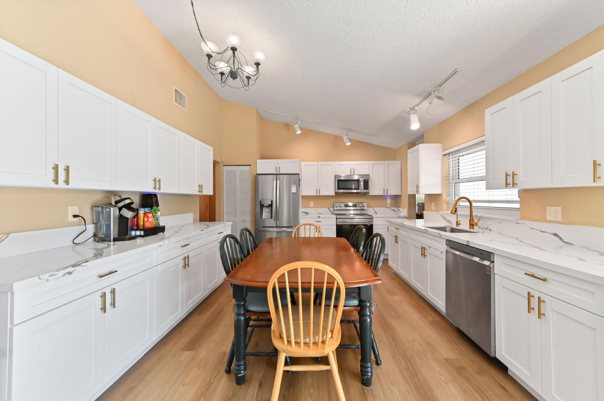 7123 NW 42nd Court, Coral Springs, FL 33065 Photo