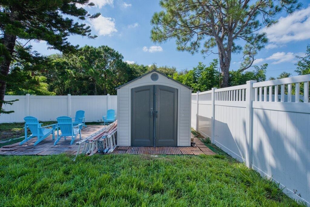 888 NE Maranta Terrado, Jensen Beach, FL 34957 Photo