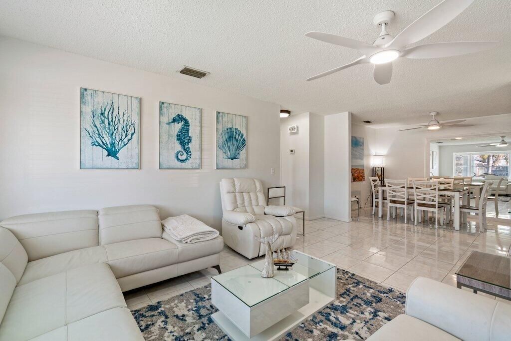 888 NE Maranta Terrado, Jensen Beach, FL 34957 Photo