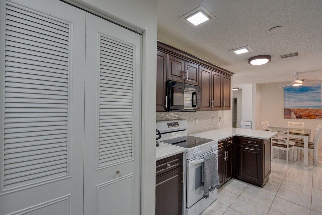 888 NE Maranta Terrado, Jensen Beach, FL 34957 Photo