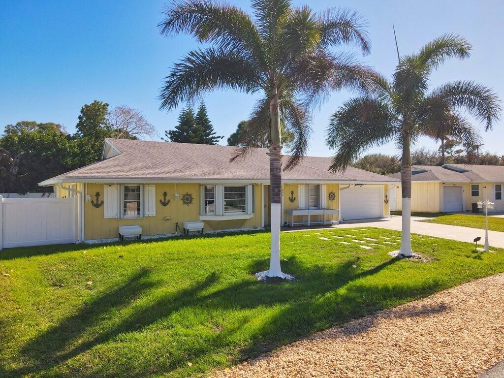 888 NE Maranta Terrado, Jensen Beach, FL 34957 Photo