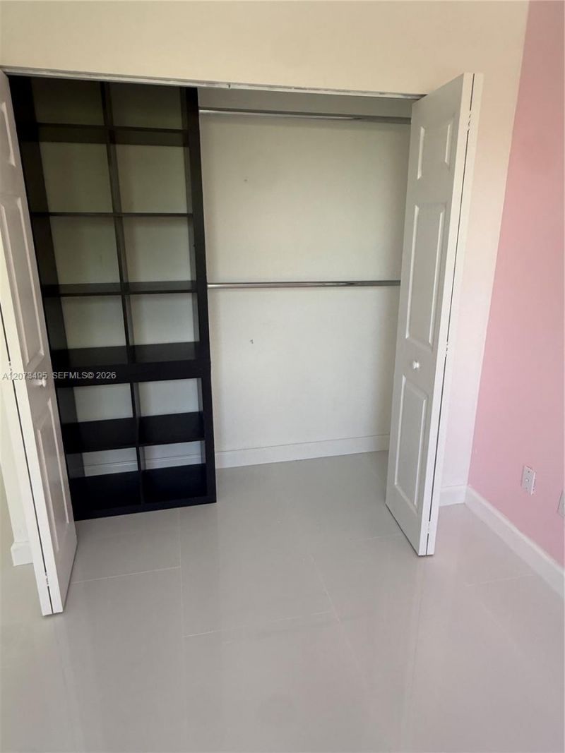 875 NW 99th Ave, Plantation, FL 33324 Photo