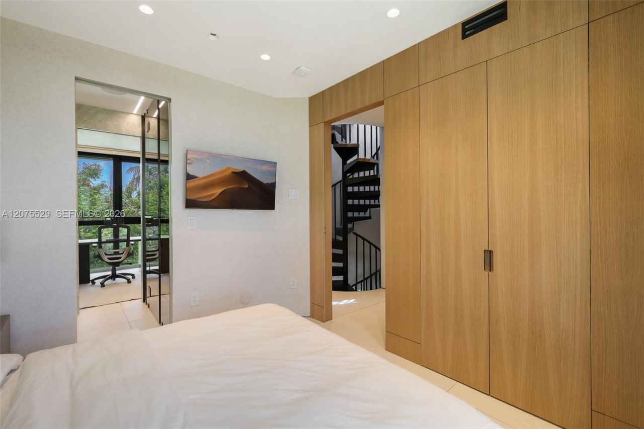 288 Palm Ave , Miami Beach, FL 33139 Photo
