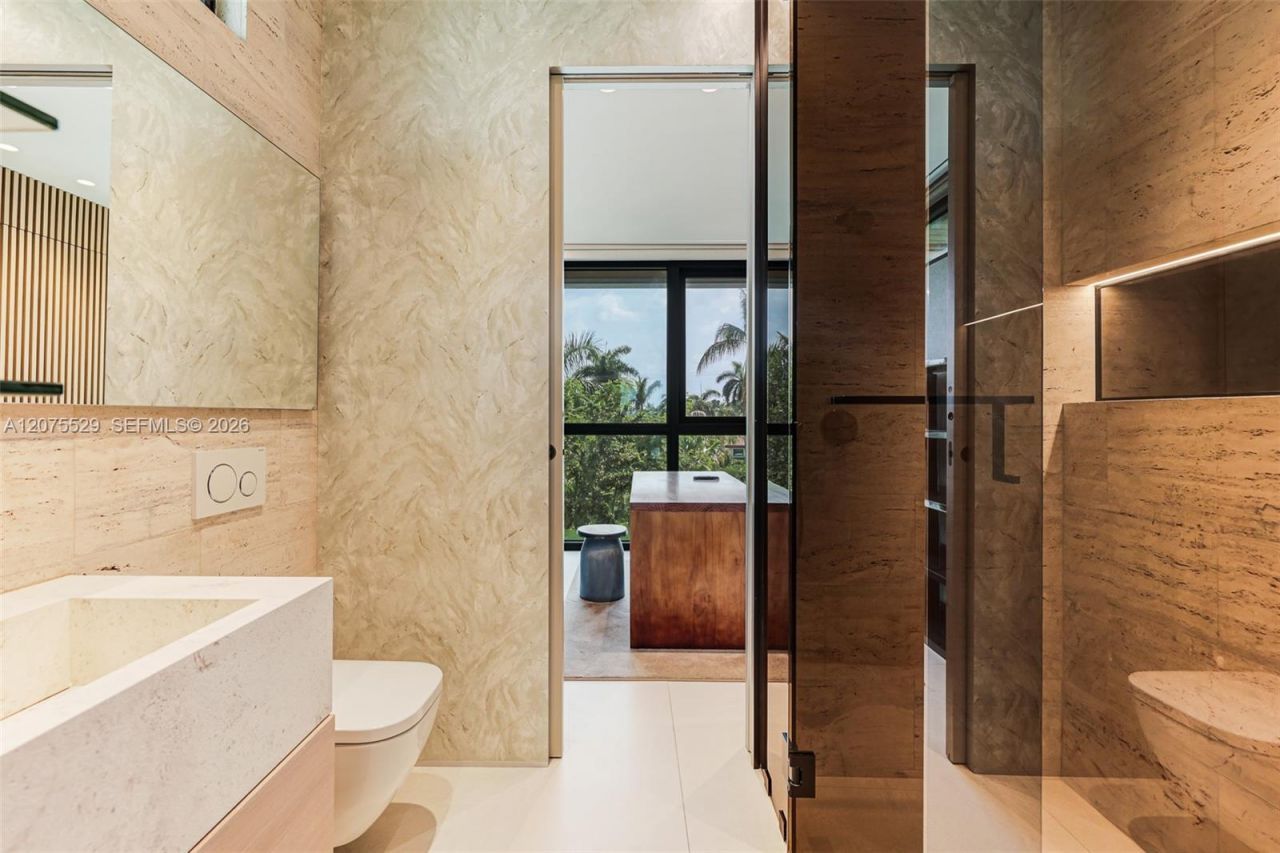 288 Palm Ave , Miami Beach, FL 33139 Photo