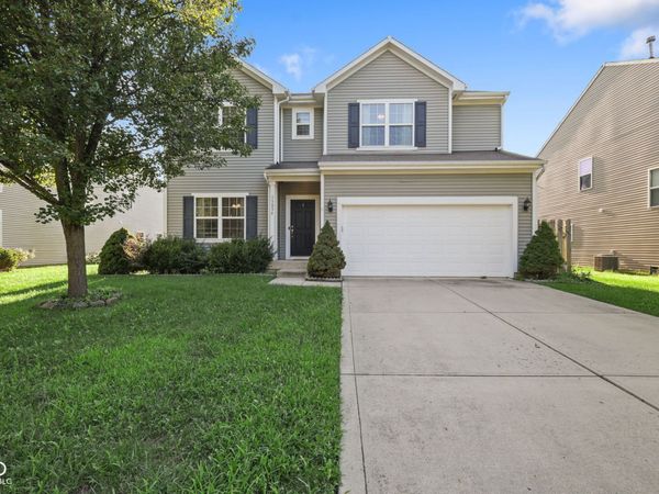 13834 Keams Drive, Fishers, IN 46038