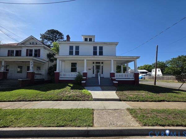 126 Cameron Avenue , Colonial Heights, VA 23834