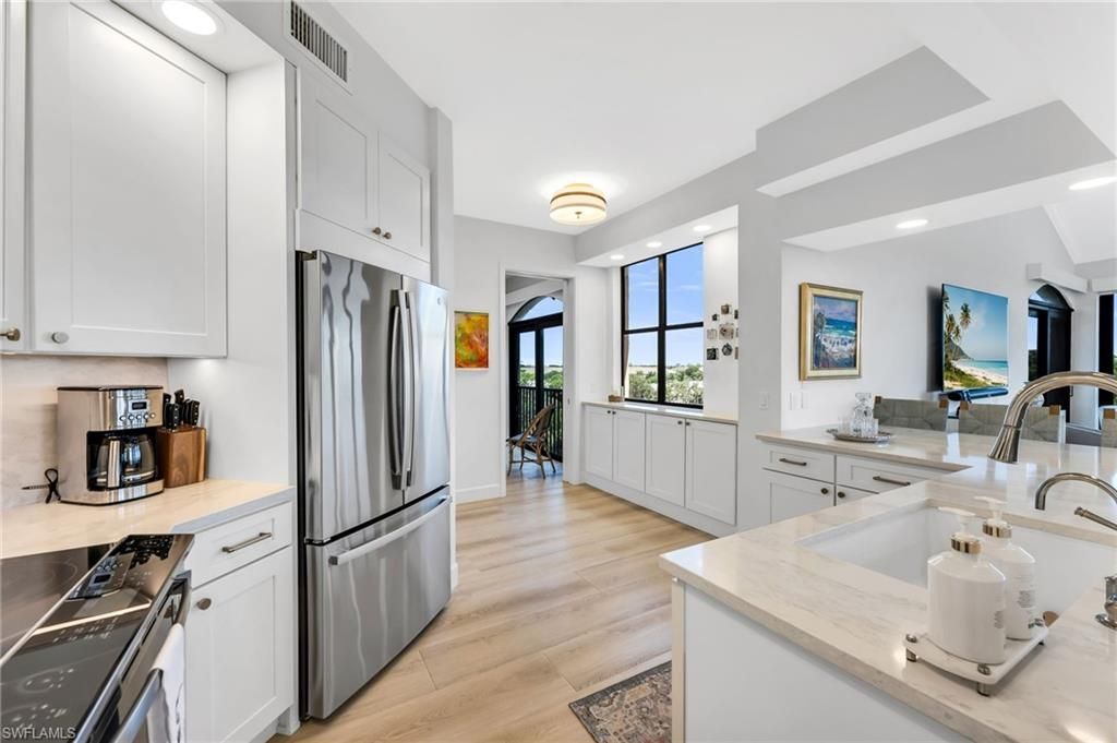 7040 Pelican Bay Blvd, Unit 504, Naples, FL 34108 Photo
