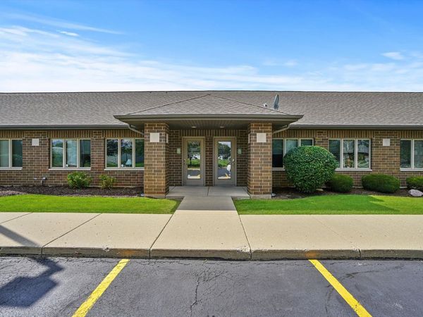 755 Mcardle Drive , Unit C, Crystal Lake, IL 60014