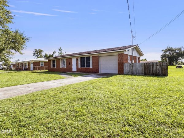 1419 Virginia Avenue , Lynn Haven, FL 32444