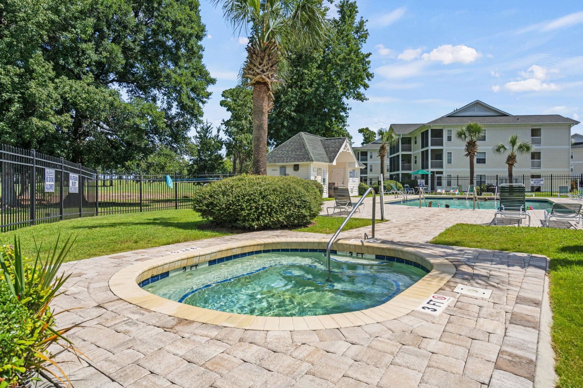 489 White River Dr. Photo 37