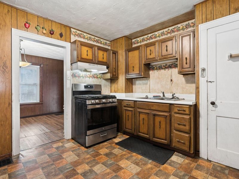 1436 S Champion Avenue, Columbus, OH 43206 Photo 5