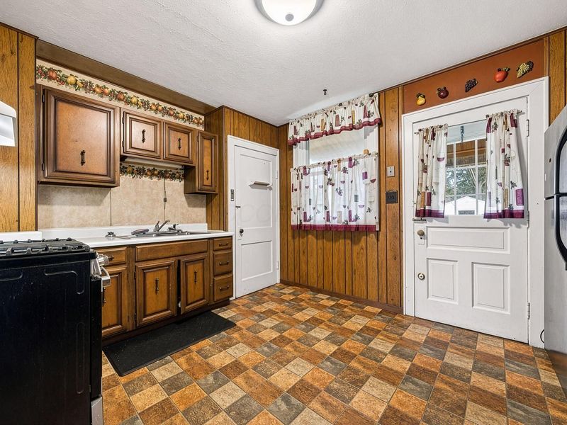 1436 S Champion Avenue, Columbus, OH 43206 Photo 6