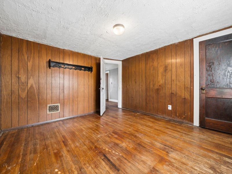1436 S Champion Avenue, Columbus, OH 43206 Photo 8