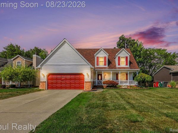46309 Jasmine Court, Chesterfield Township, Mi 48047