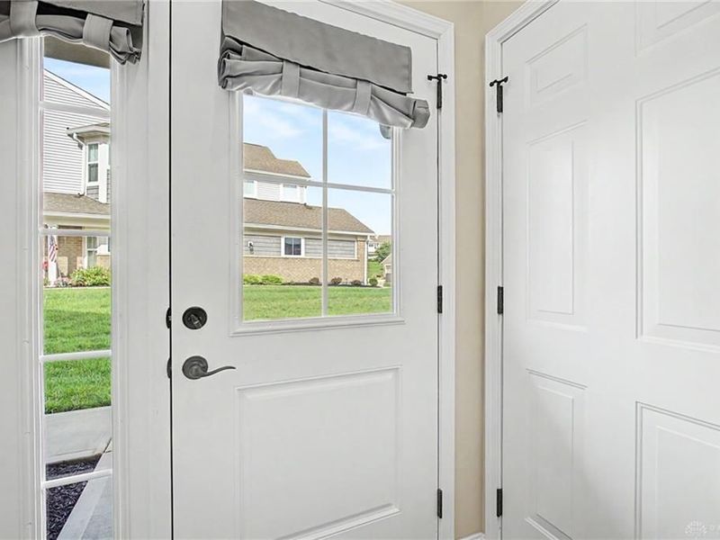 61 Pebble Brook Place, Springboro, OH 45066 Photo 6