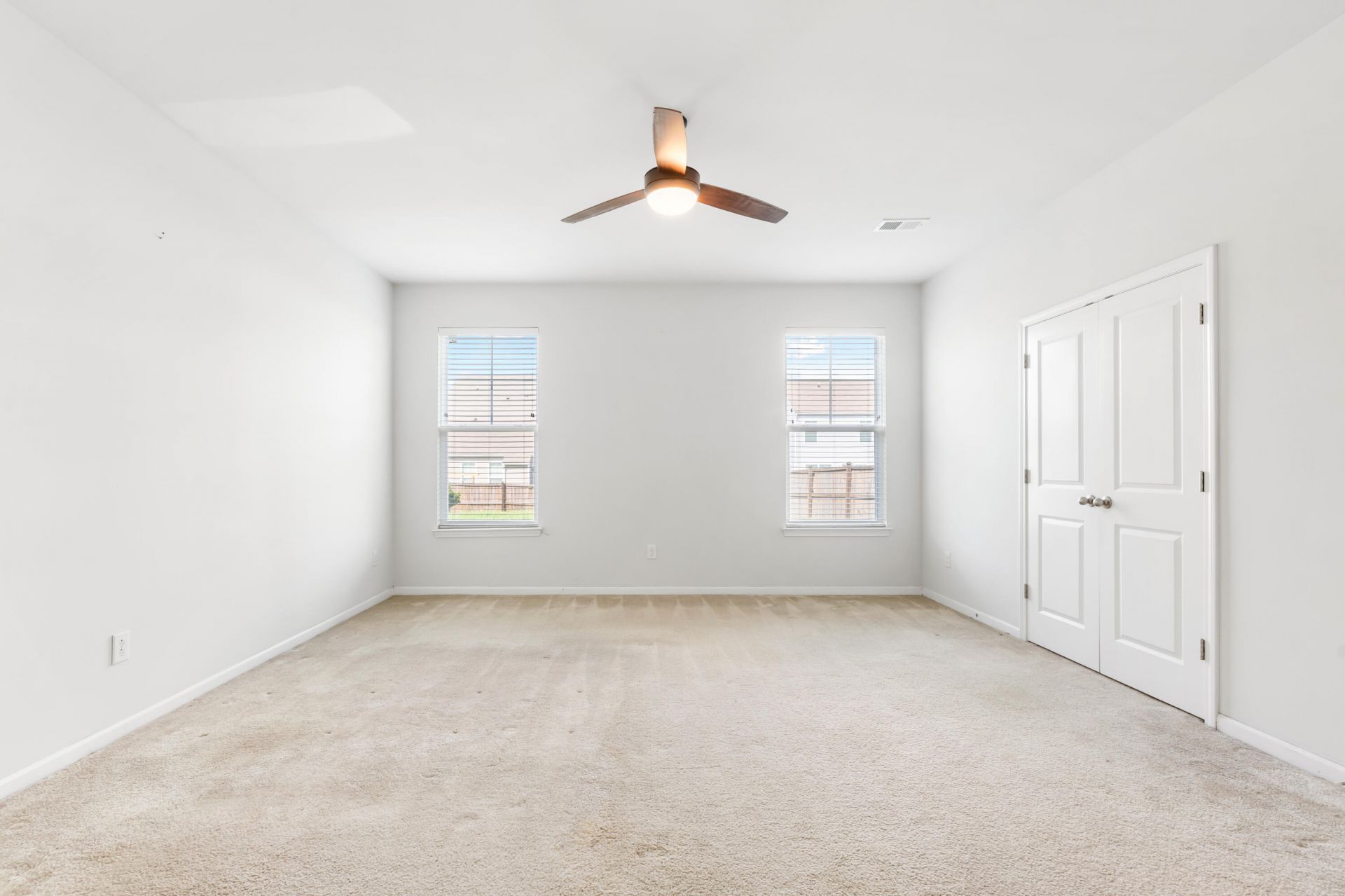 148 Carolina Wren Avenue Photo 26