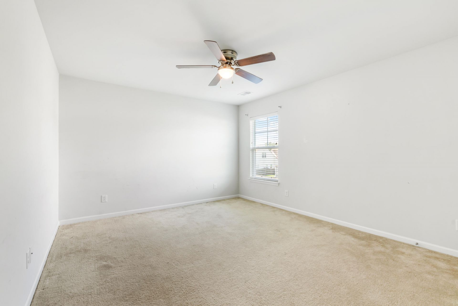 148 Carolina Wren Avenue Photo 51